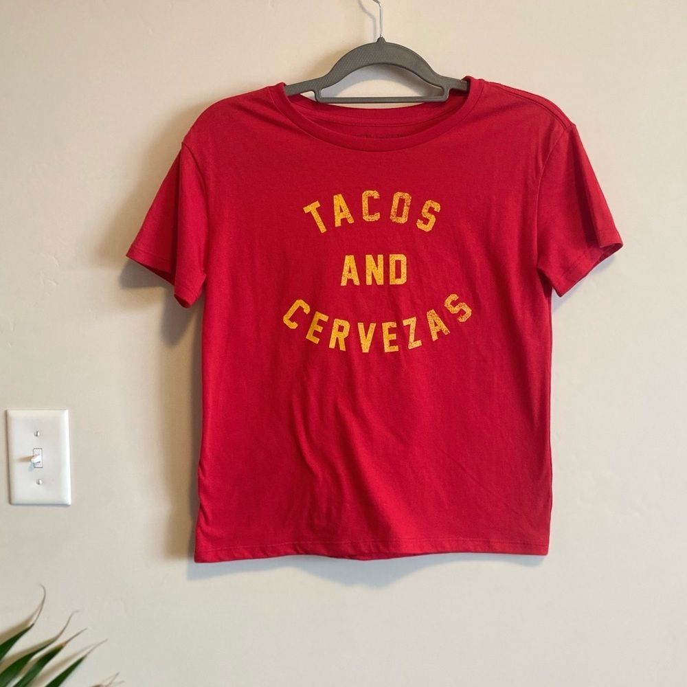 Fun Cotton Summer Tee “Tacos & Cerveza’s” women’s size small
